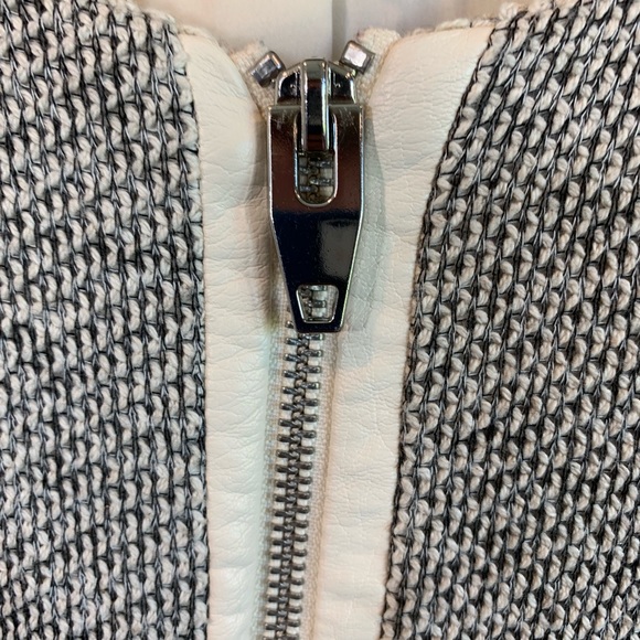 H&M Knit & Vegan Leather Zipper Moto Jacket Size 8 - Picture 6 of 8